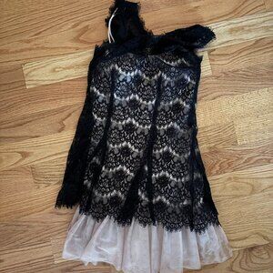 Betsy & Adam Sleeveless Black Lace With Tulle Dress. Size 8.